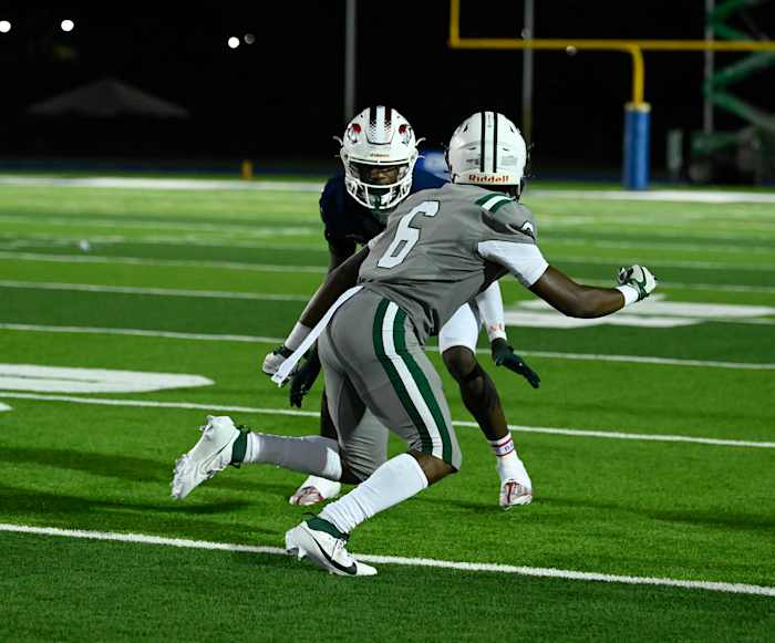 Chaminade-Madonna vs Miami Central Football - Robson Lopes - 08-26-20231038